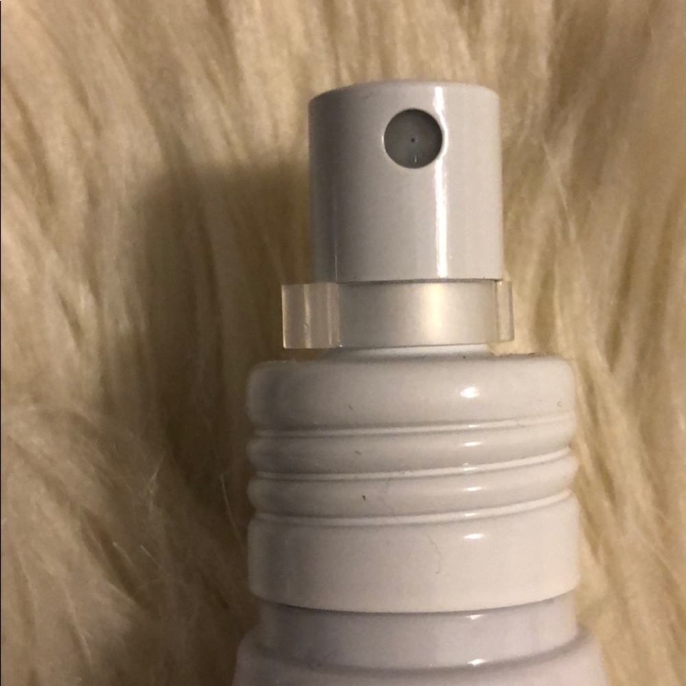 BNWT pink by Victoria’s Secret wave spray lot of 2 - Picture 3 of 3